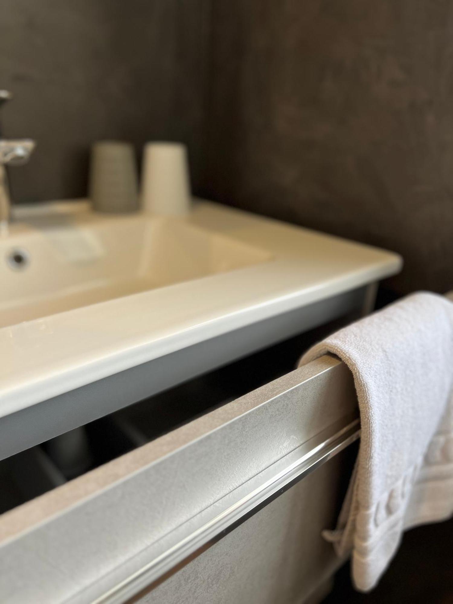 Hotel Le Ponson Ομπενά Εξωτερικό φωτογραφία